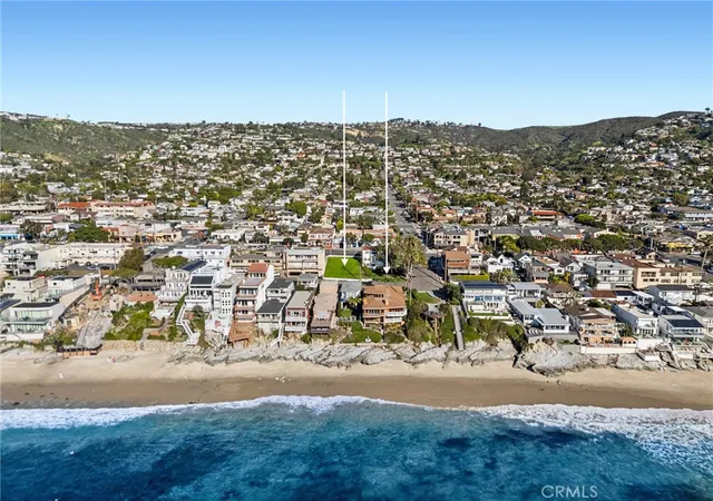 Photo 3 of Sale Pending at 1081 S Coast Hwy, Laguna Beach, CA 92651 | MLS# LG26007745 | Listing updated on 2026-08-04