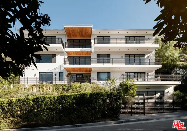 30th image of 3820 Knobhill Dr, Sherman Oaks, CA 91423 | MLS# 26637971