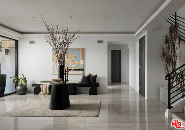 4th image of 3820 Knobhill Dr, Sherman Oaks, CA 91423 | MLS# 26637971