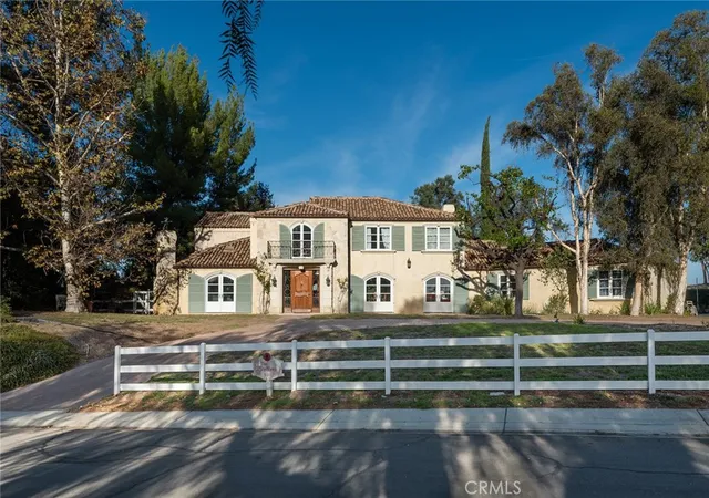 Homes for sale in Hidden Hills, CA | 5747 Hoback Glen Rd, Hidden Hills, CA 91302 | MLS# SR26007221