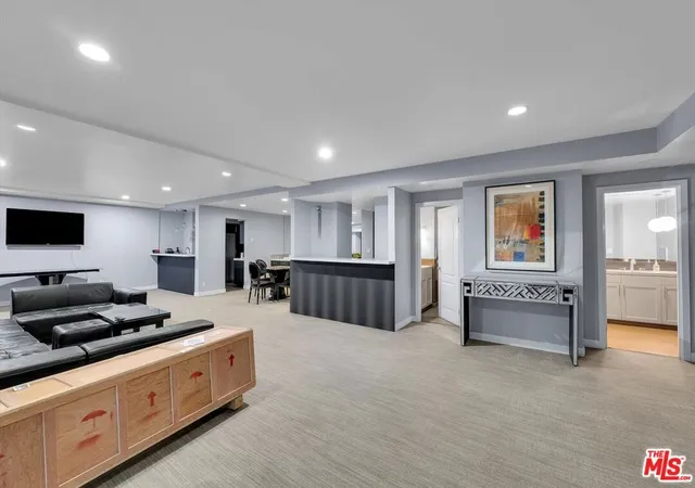 2nd image of 1155 N La Cienega Blvd, West Hollywood, CA 90069