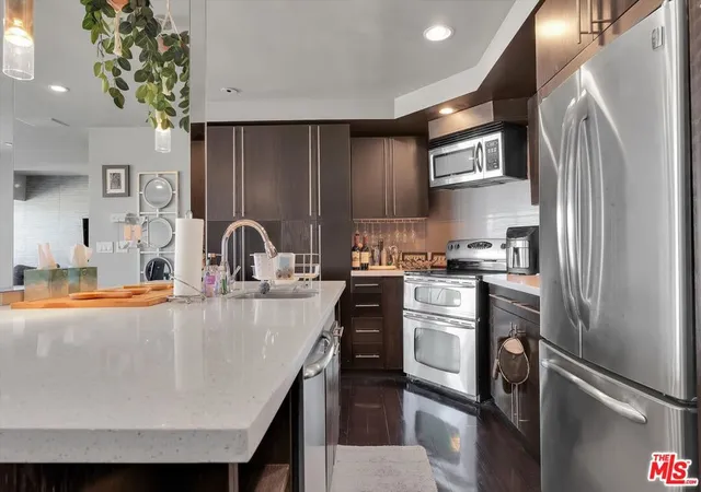 5th image of 1155 N La Cienega Blvd, West Hollywood, CA 90069
