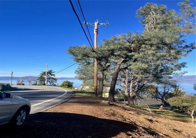 Homes for sale in Kelseyville, CA | 3050 Riviera Heights, Kelseyville, CA 95451 | MLS# LC26009297