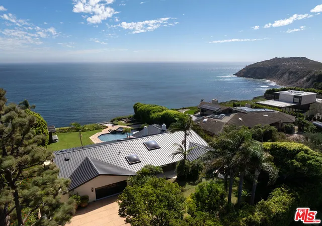 Homes for sale in Malibu, CA | 29020 Cliffside Dr, Malibu, CA 90265 | MLS# 26638167
