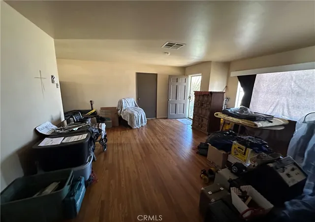 Photo 4 of Sale Pending at 10396 Mountain View, Loma Linda, CA 92354 | MLS# IG26009349 | Listing updated on 2026-10-03