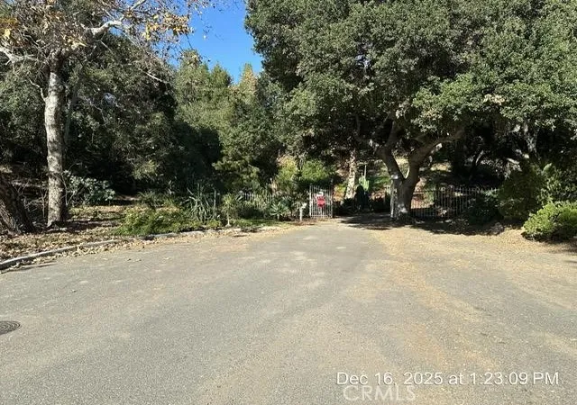 Photo 3 of Single family home for sale at 1295 Loma Vista, Pomona, CA 91768 | MLS# TR26007889 | Listing updated on 2026-10-06