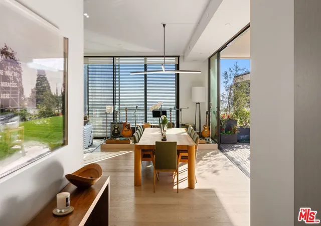 2nd image of 9040 W Sunset Blvd #1004, West Hollywood, CA 90069 | MLS# 26636535