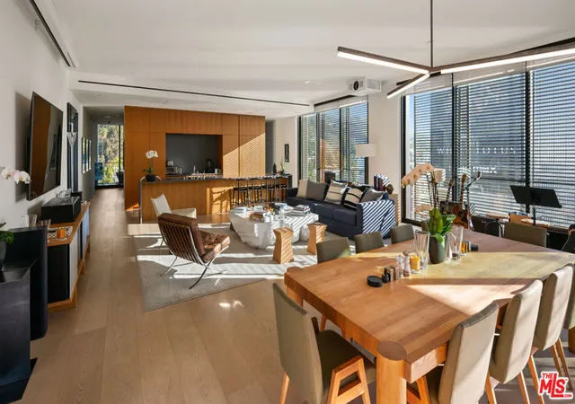 3rd image of 9040 W Sunset Blvd, West Hollywood, CA 90069