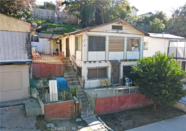 31st image of 808 Record, Los Angeles, CA 90063 | MLS# DW26009528