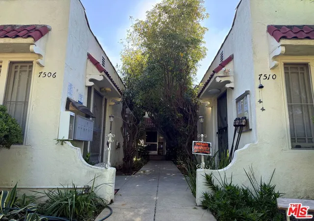 3rd image of 7506 Norton Ave, West Hollywood, CA 90046