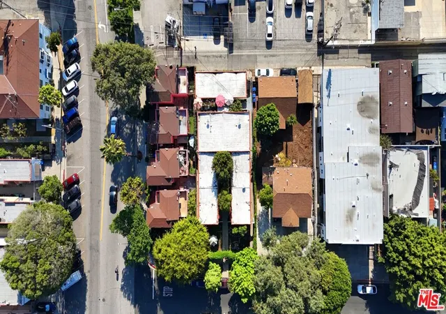4th image of 7506 Norton Ave, West Hollywood, CA 90046