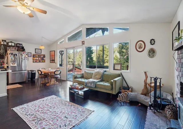 Homes for sale in Idyllwild, CA | 53020 W Marian View Dr, Idyllwild, CA 92549 | MLS# 219141378DA