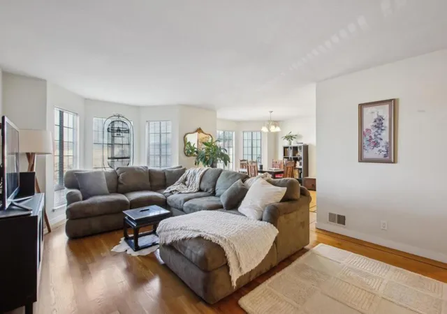 Homes for sale in San Francisco, CA | 1615 Oakdale Ave, San Francisco, CA 94124 | MLS# ML82031227