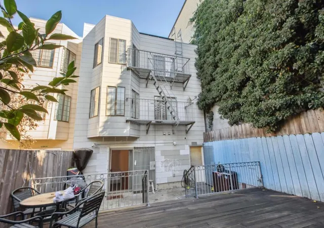 Homes for sale in San Francisco, CA | 1615 Oakdale Ave, San Francisco, CA 94124 | MLS# ML82031227