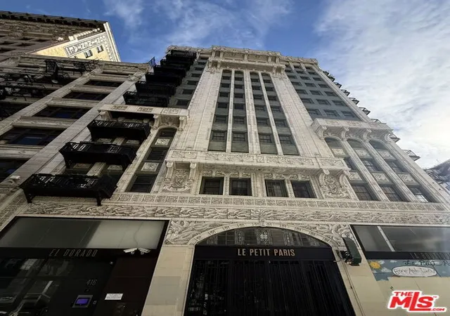 2nd image of 416 S Spring St, Los Angeles, CA 90013