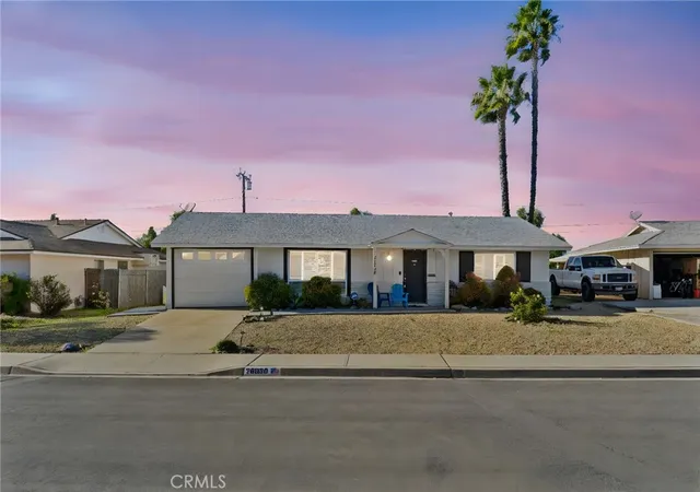 Photo 1 of Sale Pending at 26830 Oakmont, Menifee, CA 92586 | MLS# CV26010055 | Listing updated on 2026-04-01