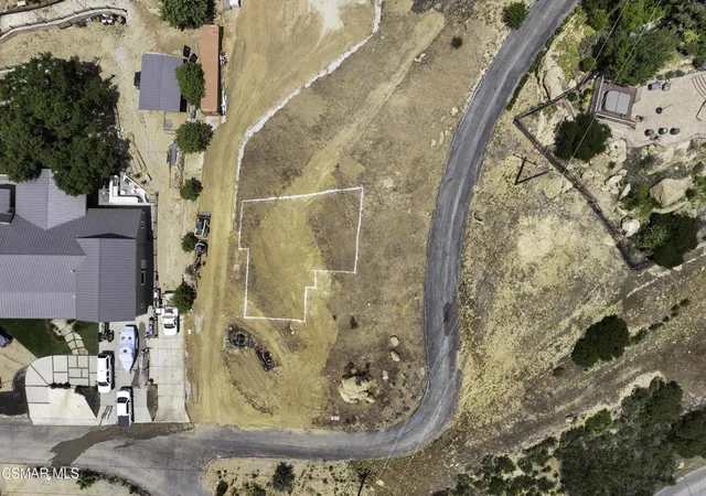 3rd image of Mesa Dr, Simi Valley, CA 93063 | MLS# 226000207