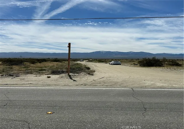Photo 2 of Land for sale at 0 Vac/vic, Palmdale, CA 93591 | MLS# SR26010200 | Listing updated on 2026-04-13