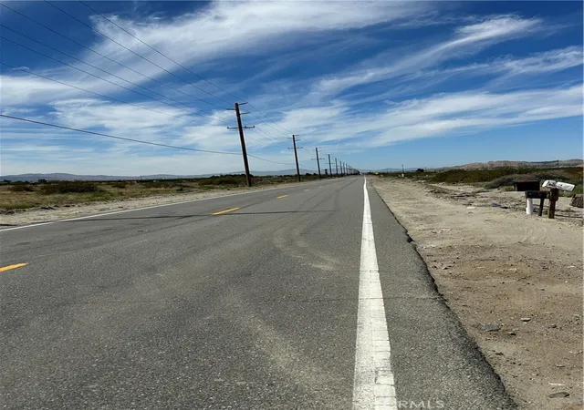 Photo 7 of Land for sale at 0 Vac/vic, Palmdale, CA 93591 | MLS# SR26010200 | Listing updated on 2026-04-13
