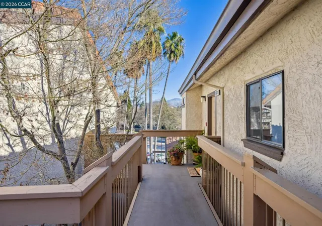 4th image of 1632 S Villa Way, Walnut Creek, CA 94595 | MLS# 41120984