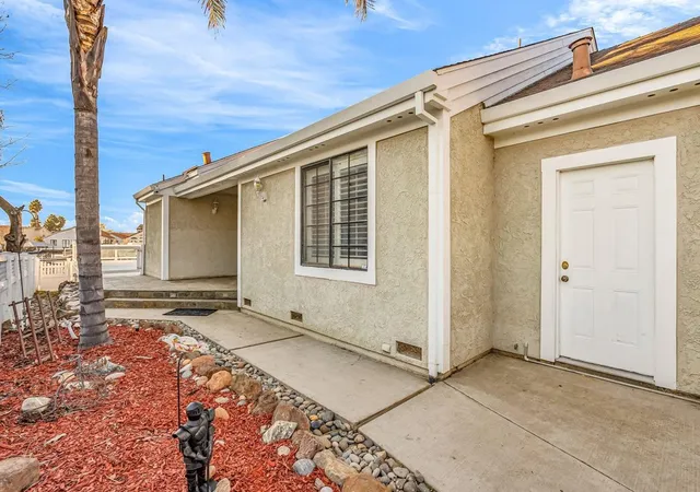 Photo 4 of Single family home for sale at 2102 Portside Ct, Discovery Bay, CA 94505 | MLS# 41120992 | Listing updated on 2026-07-04