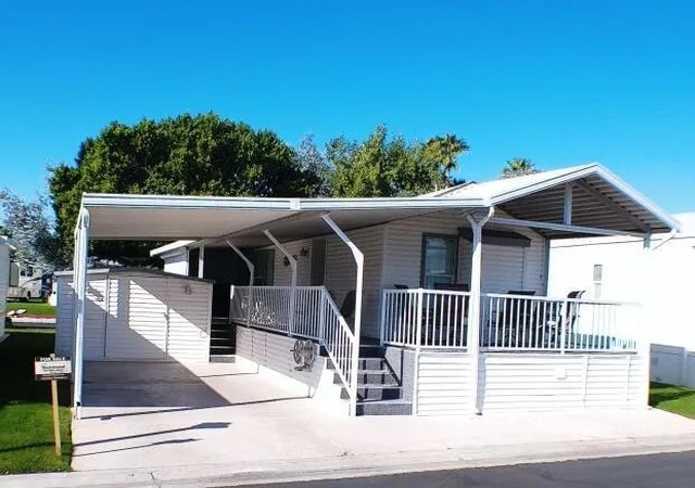 Photo 4 of Manufactured home for sale at 84136 Ave 44 #135, Indio, CA 92203 | MLS# 219141459DA | Listing updated on 2026-04-01