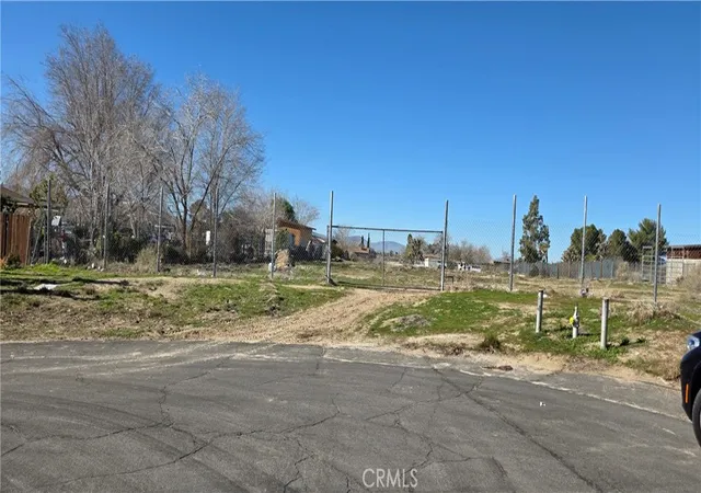 1st image of 0 152nd Ste/vic, Lake Los Angeles, CA 93535 | MLS# IV26010565