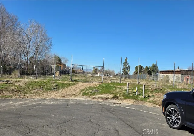 4th image of 0 152Nd Ste/Vic, Lake Los Angeles, CA 93535 | MLS# IV26010565
