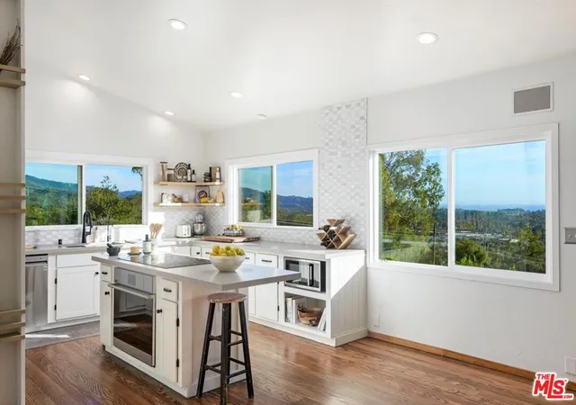 5th image of 4488 Foothill Rd, Carpinteria, CA 93013 | MLS# 26637459
