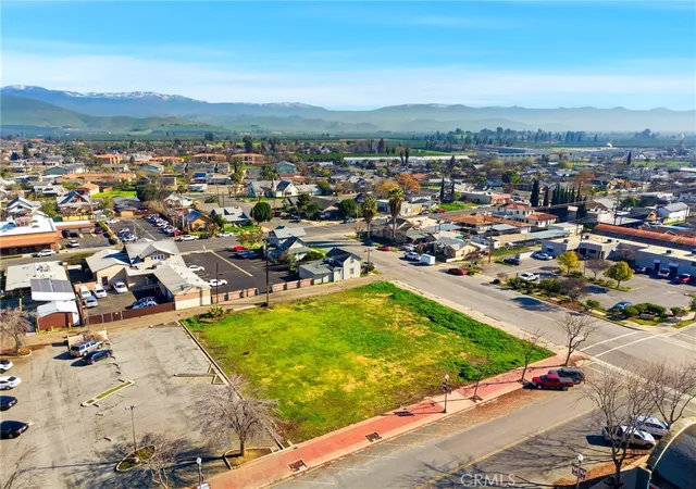 4th image of 190 S Elmwood Ave, Lindsay, CA 93247 | MLS# PI26009965
