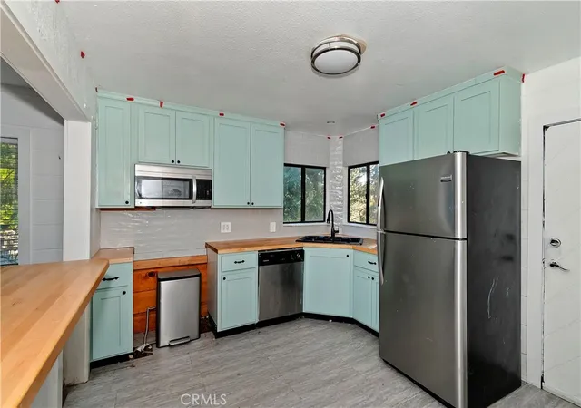 Homes for sale in Twin Peaks, CA | 26331 Alpine, Twin Peaks, CA 92391 | MLS# IG26010759