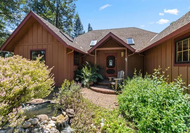 Homes for sale in Boulder Creek, CA | 1495 Don's Rd, Boulder Creek, CA 95006 | MLS# ML82031369
