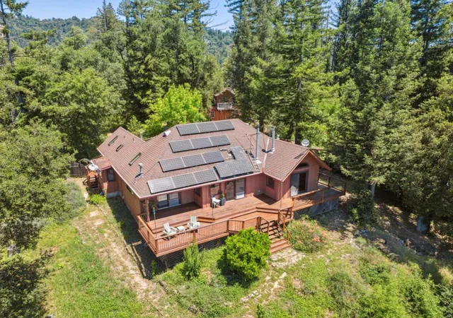Homes for sale in Boulder Creek, CA | 1495 Don'S Rd, Boulder Creek, CA 95006 | MLS# ML82031369