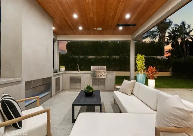 Homes for sale in Manhattan Beach, CA | 1806 6Th St, Manhattan Beach, CA 90266 | MLS# SB26010700