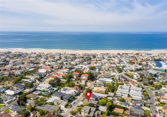Homes for sale in Hermosa Beach, CA | 521 24th Pl, Hermosa Beach, CA 90254 | MLS# SB26010601