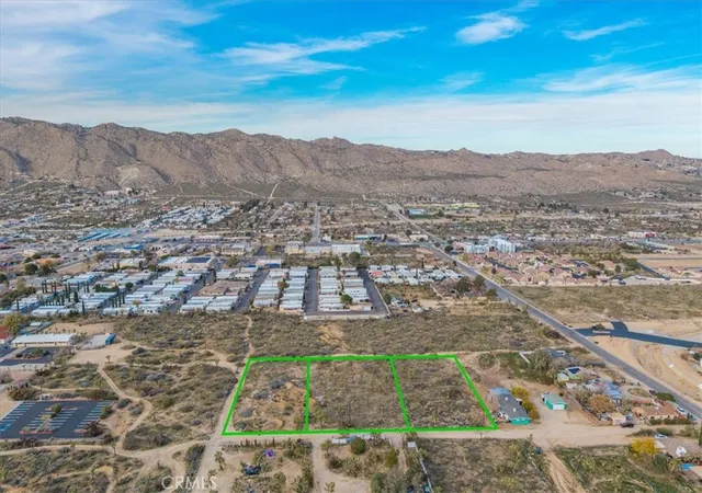 3rd image of 8129 Stardust, Yucca Valley, CA 92284 | MLS# JT25280207