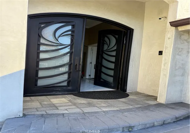 5th image of 8126 Matilija, Panorama City, CA 91402 | MLS# SR26009982