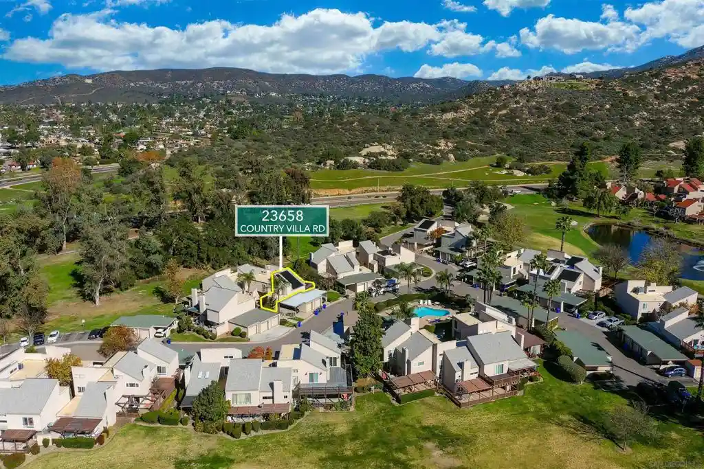 Listing Photo 29 - Condo for sale in 23658 Country Villa Rd located at 23658 Country Villa Rd, Ramona, CA 92065 - Unit 23658 Country Villa Rd