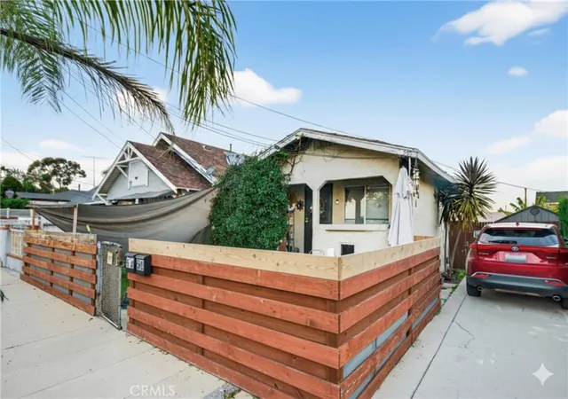 Homes for sale in San Pedro, CA | 578 W Oliver, San Pedro, CA 90731 | MLS# SB26011242