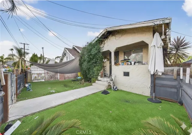 Homes for sale in San Pedro, CA | 578 W Oliver, San Pedro, CA 90731 | MLS# SB26011242
