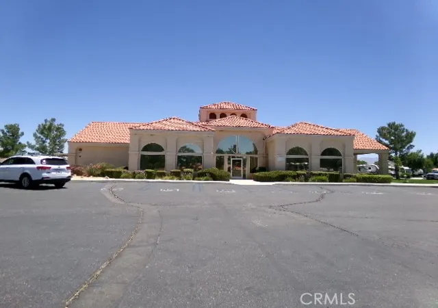 5th image of 19348 Birdie Way, Apple Valley, CA 92308 | MLS# HD26010835