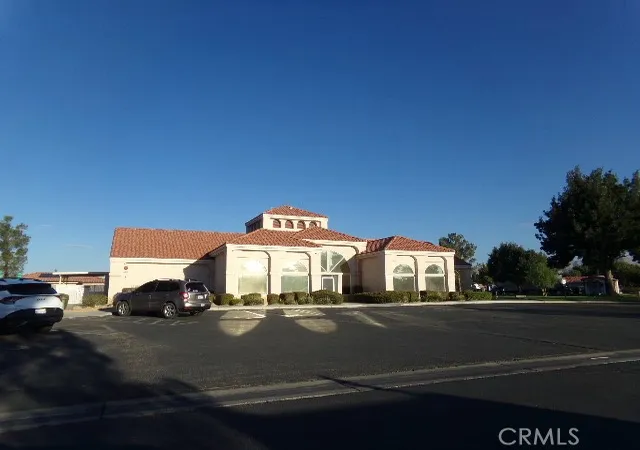 6th image of 19348 Birdie Way, Apple Valley, CA 92308 | MLS# HD26010835