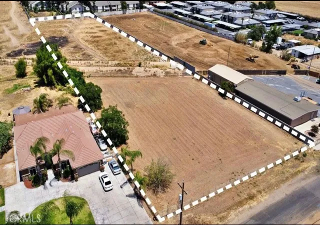 18th image of 3232 Princeton, Fresno, CA 93722 | MLS# MC26010313