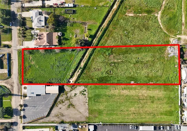 Photo 4 of Land for sale at 3232 Princeton, Fresno, CA 93722 | MLS# MC26010313 | Listing updated on 2026-09-30