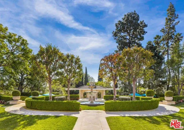 4th image of 400 St Cloud Rd, Los Angeles, CA 90077 | MLS# 26639081