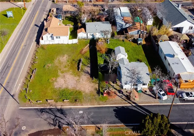5th image of 3516 Cypress, Clearlake, CA 95422 | MLS# LC26011573