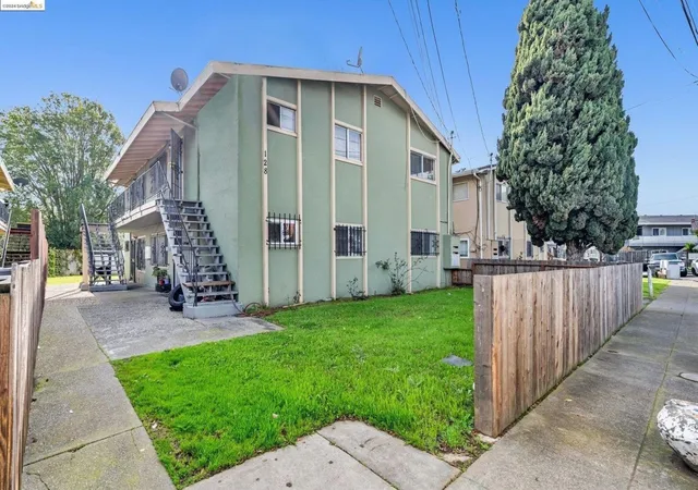 1st image of 128 Catron Dr, Oakland, CA 94603 | MLS# 41121191