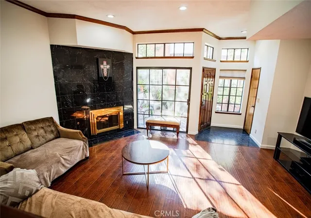5th image of 5327 Wilkinson Ave #6, Valley Village, CA 91607 | MLS# SR26011635