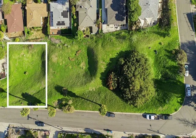 3rd image of 8535 Placid View Dr, Santee, CA 92071 | MLS# PTP2600465