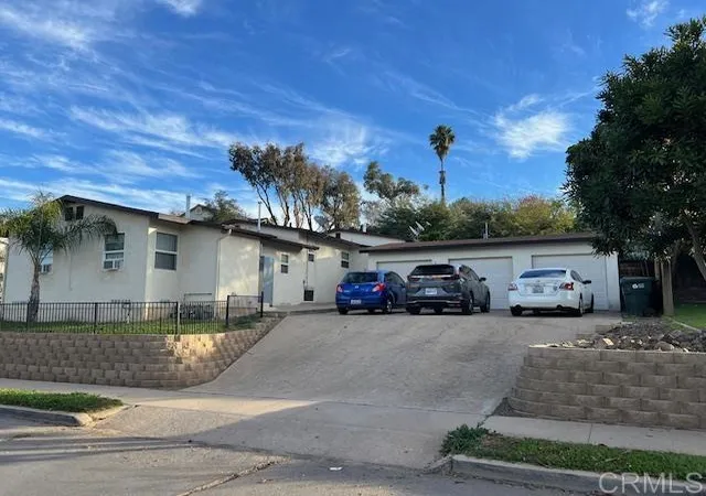 Photo 3 of Sale Pending at 403 11 4th Avenue, Escondido, CA 92025 | MLS# NDP2600556 | Listing updated on 2026-09-30